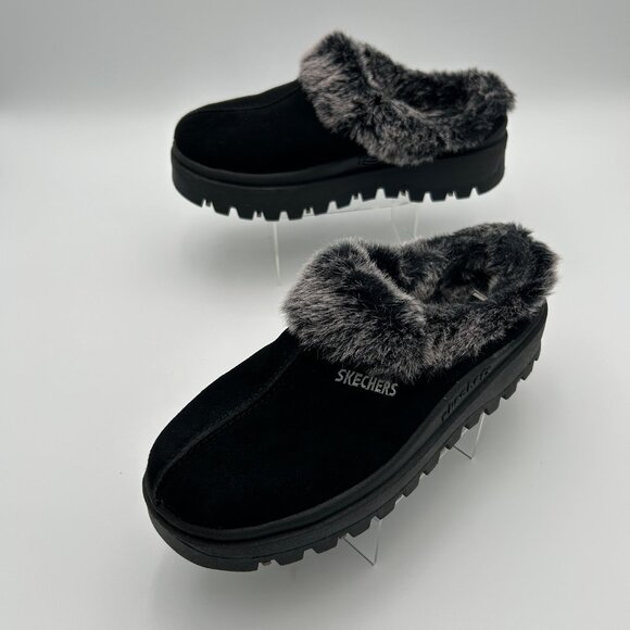 SKECHERS Fortress Jammers Faux Suede Clogs Black 9.5 Heavy Traction Fur Lined - Picture 2 of 13